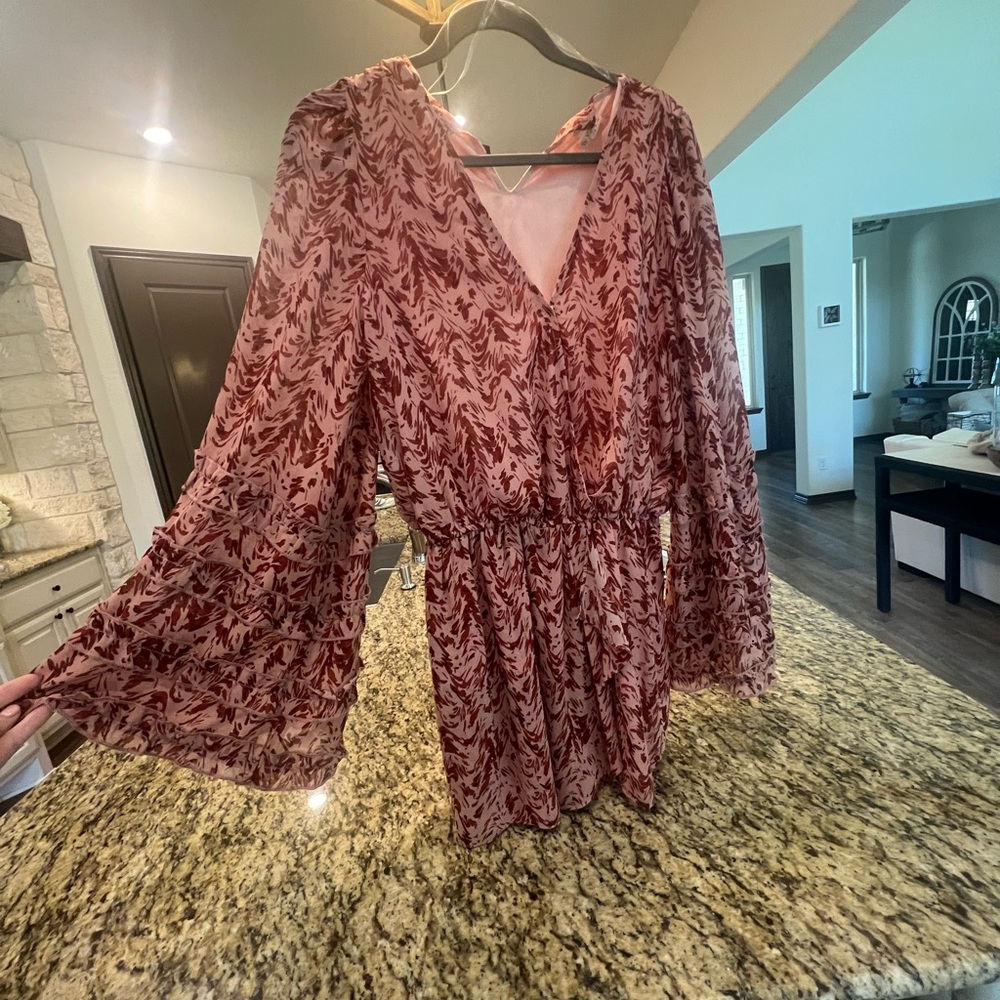 ADORABLE Entro Boutique Romper!!!!!